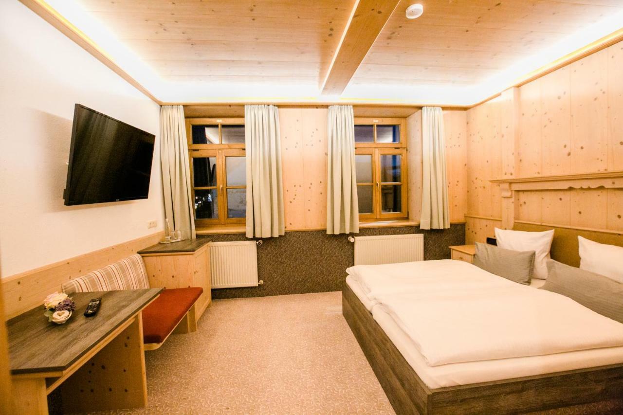 Landgasthof Zum Herz Trauchgau Ngoại thất bức ảnh